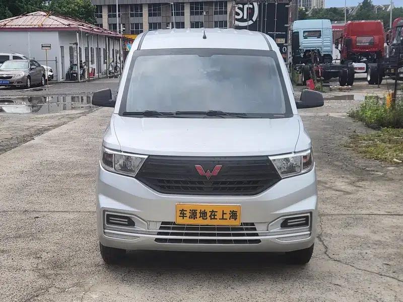 Wuling Hongguang V 2021 1.5L Manual Enjoy Edition — миниатюра 2