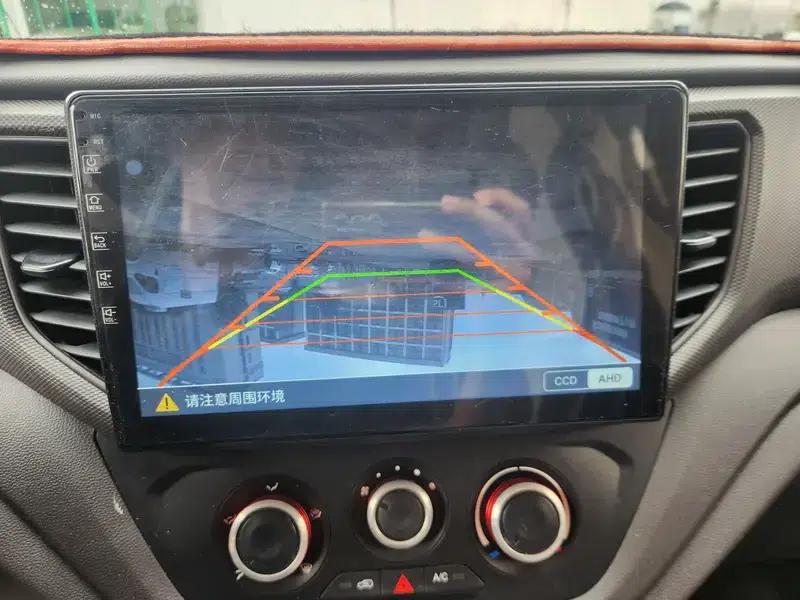 Wuling Hongguang V 2021 1.5L Manual Enjoy Edition — миниатюра 9