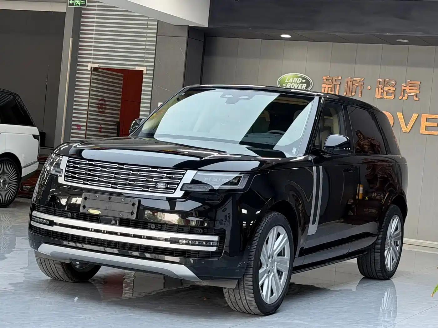 2024 Range Rover 3.0 L6 400PS Autobiography Long Wheelbase — миниатюра 1