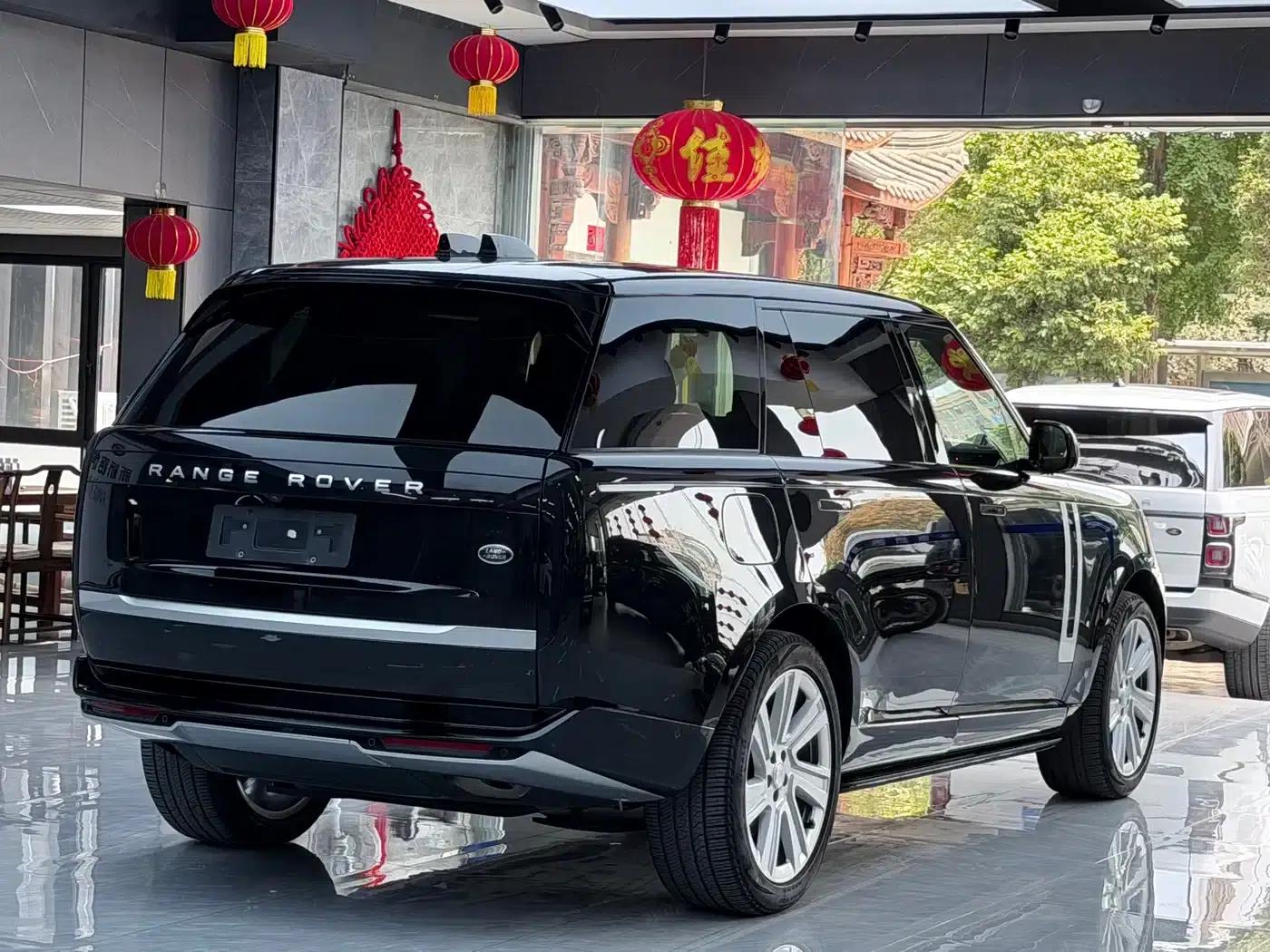 2024 Range Rover 3.0 L6 400PS Autobiography Long Wheelbase — миниатюра 18