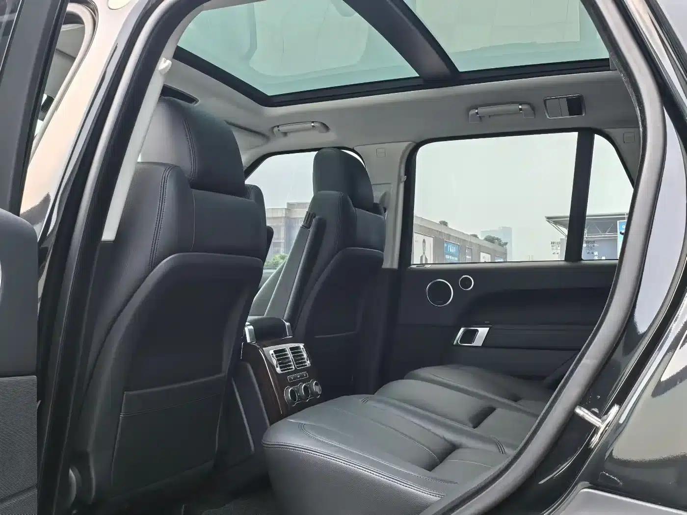 Range Rover 2017 3.0 SC V6 Grand Edition — миниатюра 6