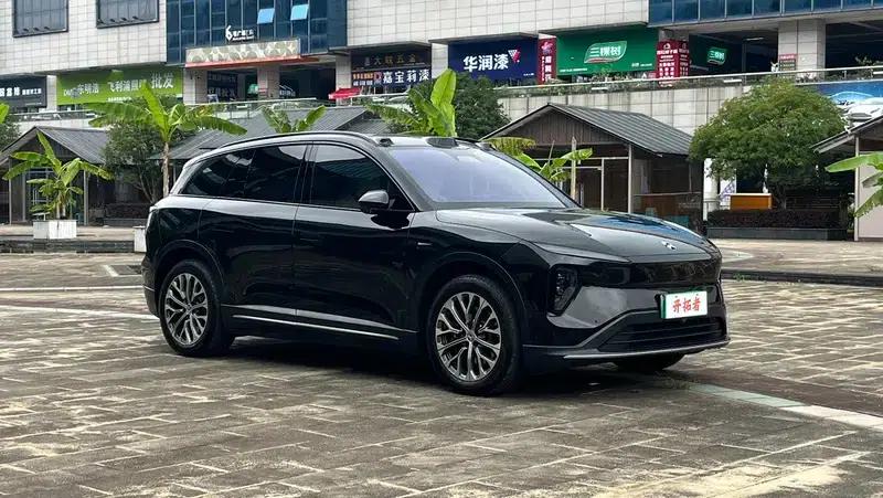 NIO ES6 2024 model 75kWh — миниатюра 3