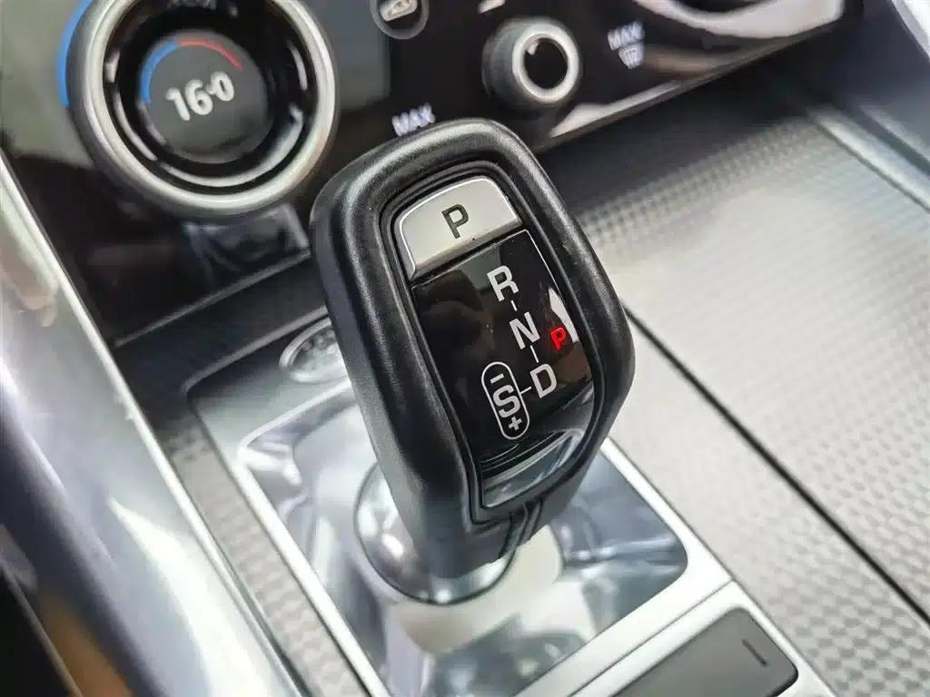 Range Rover Sport 2020 3.0 L6 HSE Dynamic — миниатюра 13