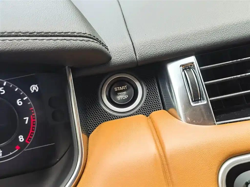 Range Rover Sport 2020 3.0 L6 HSE Dynamic — миниатюра 29