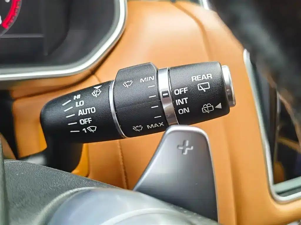 Range Rover Sport 2020 3.0 L6 HSE Dynamic — миниатюра 32