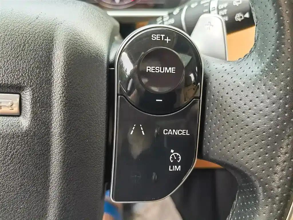 Range Rover Sport 2020 3.0 L6 HSE Dynamic — миниатюра 34
