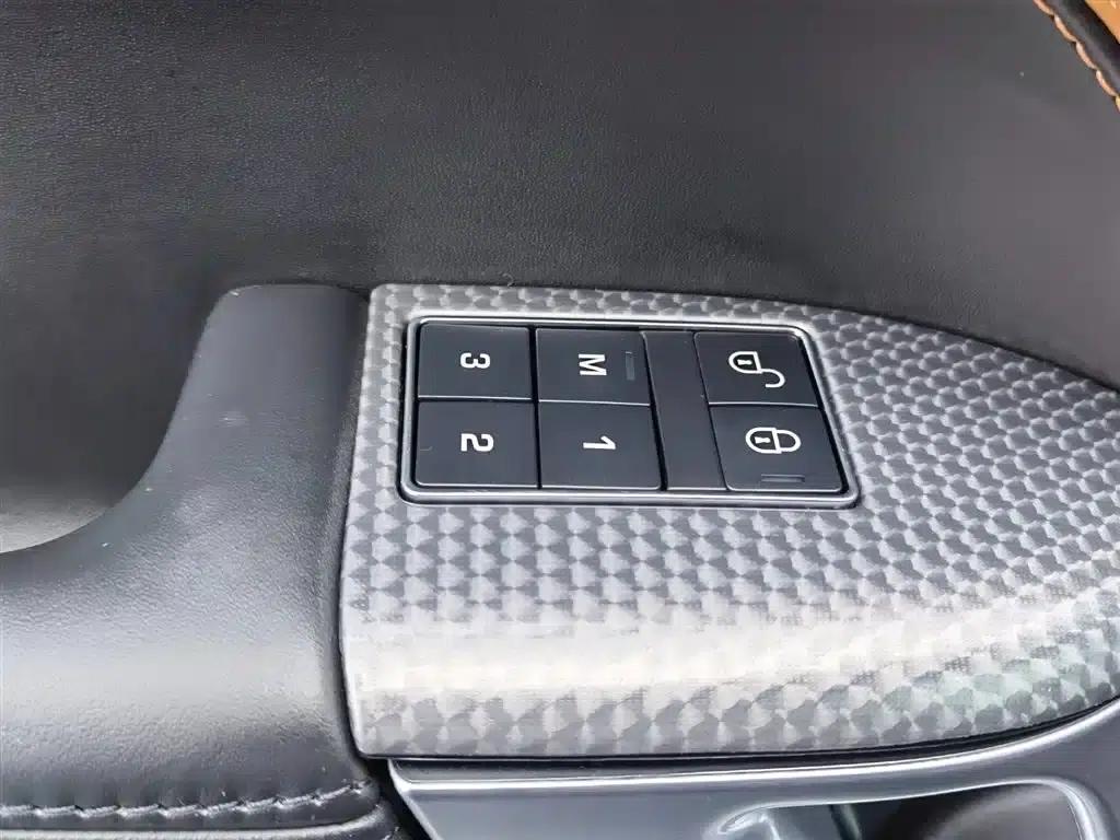 Range Rover Sport 2020 3.0 L6 HSE Dynamic — миниатюра 38