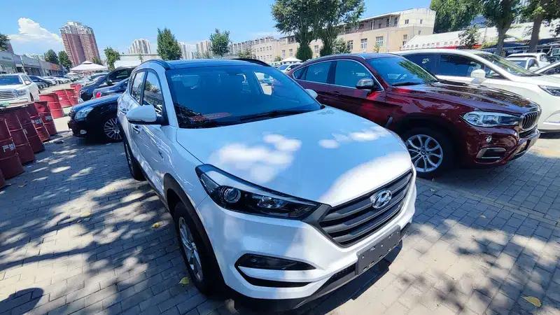 Tucson 2015 1.6T Dual-Clutch Two-Wheel Drive Intelligent Model — миниатюра 3