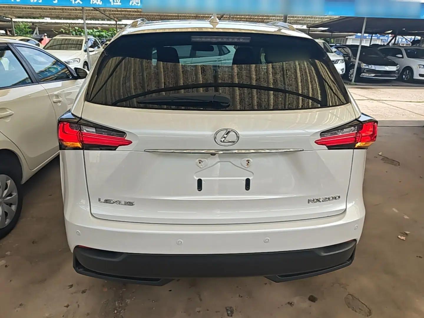 Lexus NX 2015 200 All-Wheel Drive Fēngshàng Edition — миниатюра 5