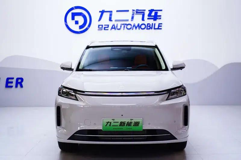 Blue Electric E5 PLUS 2026 Standard Range AWD Performance Ultra — миниатюра 2