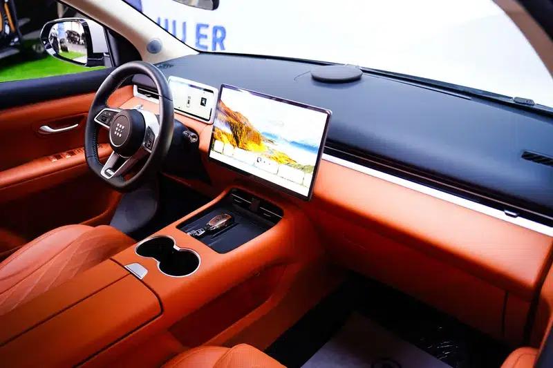 Blue Electric E5 PLUS 2026 Standard Range AWD Performance Ultra — миниатюра 11