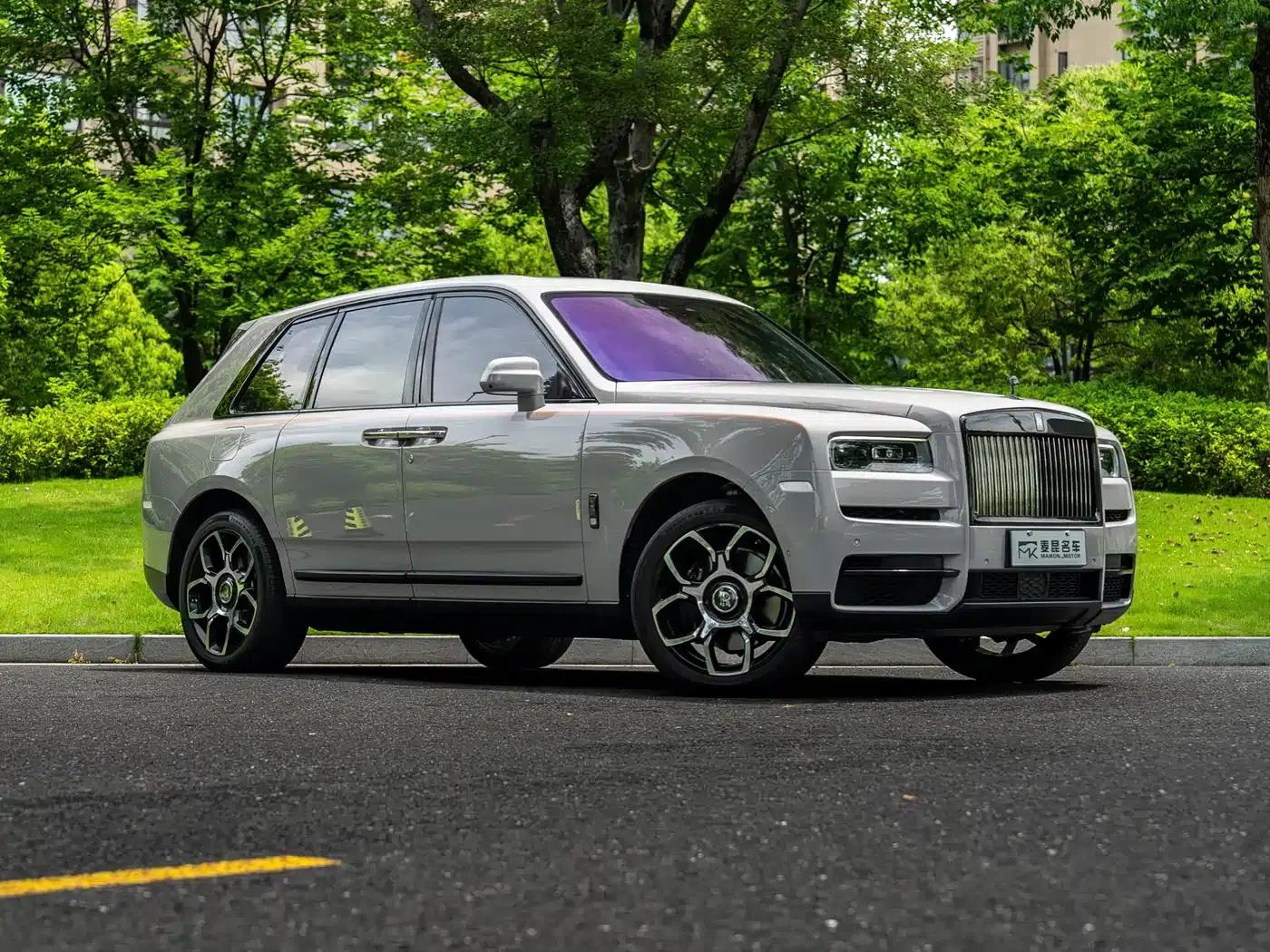 2018 Cullinan, four-seater version — миниатюра 3