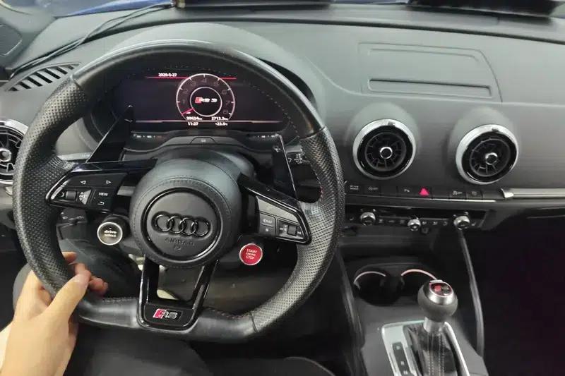 Audi RS 3 2017 RS 3 2.5T Limousine — миниатюра 17