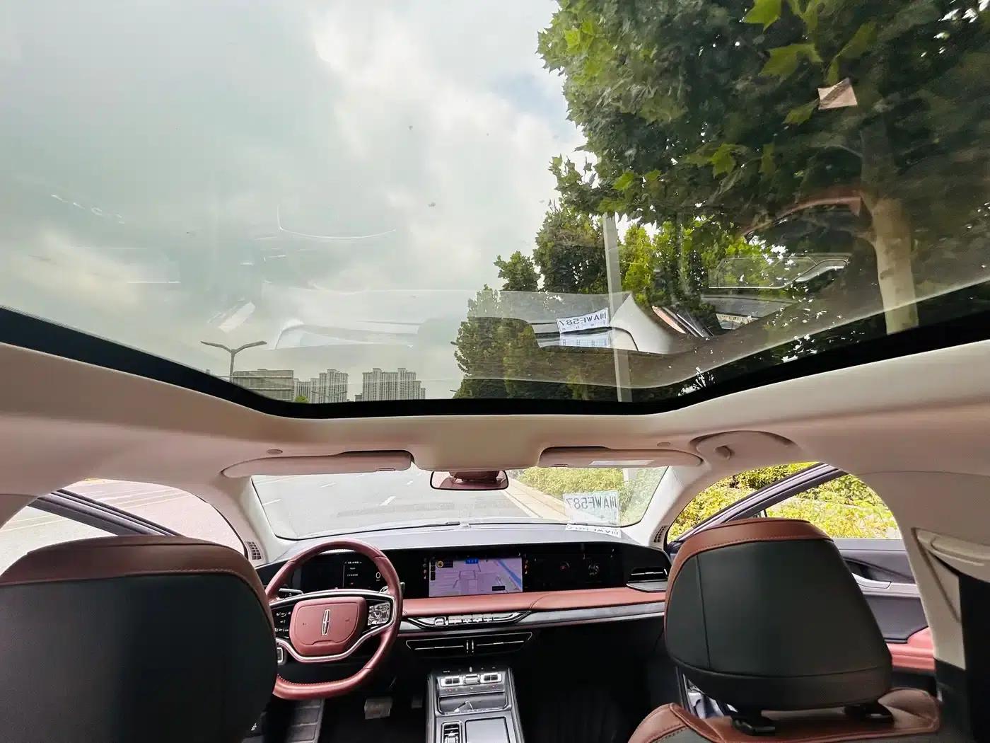Lincoln Z 2024 2.0T Two-Wheel Drive Premium Hybrid — миниатюра 8