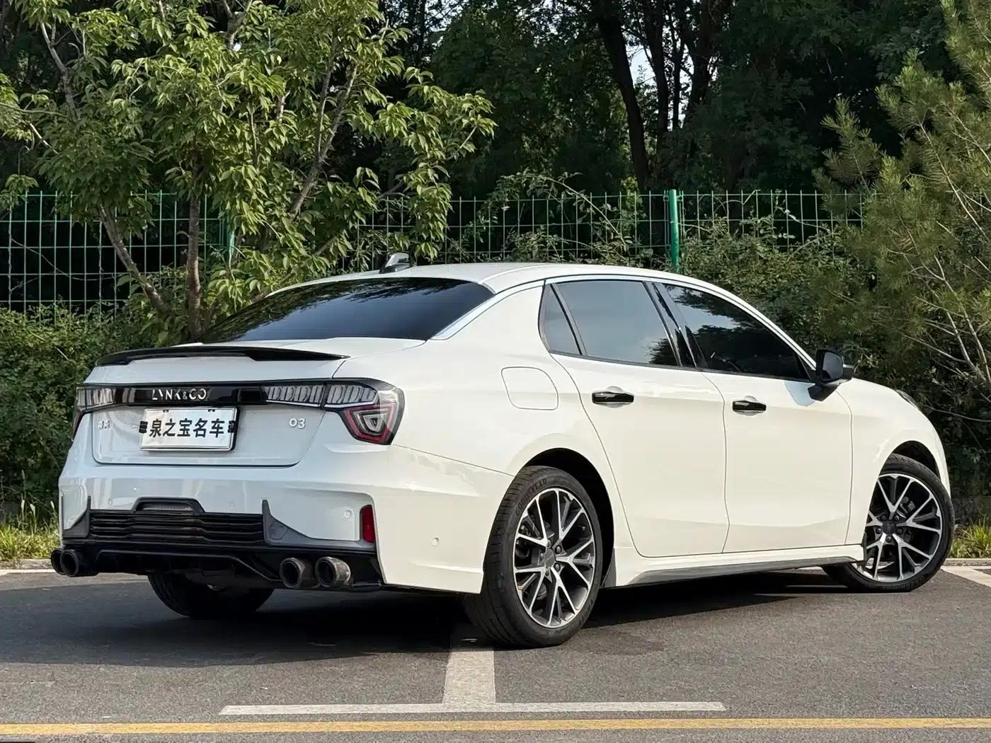 Lynk & Co 03 2023 2.0TD DCT Pro — миниатюра 19