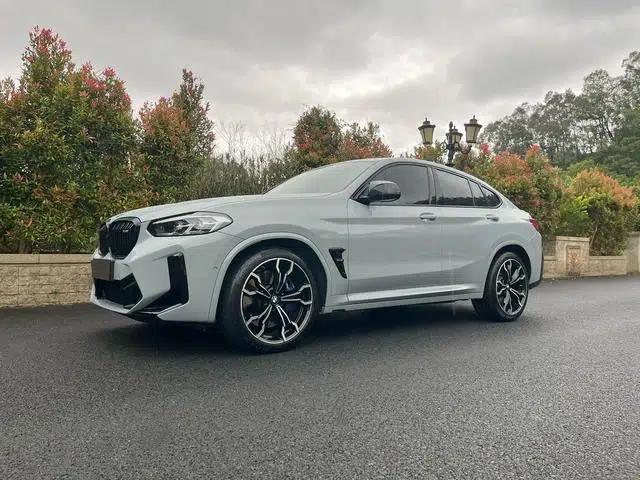 2022 BMW X4 M Competition