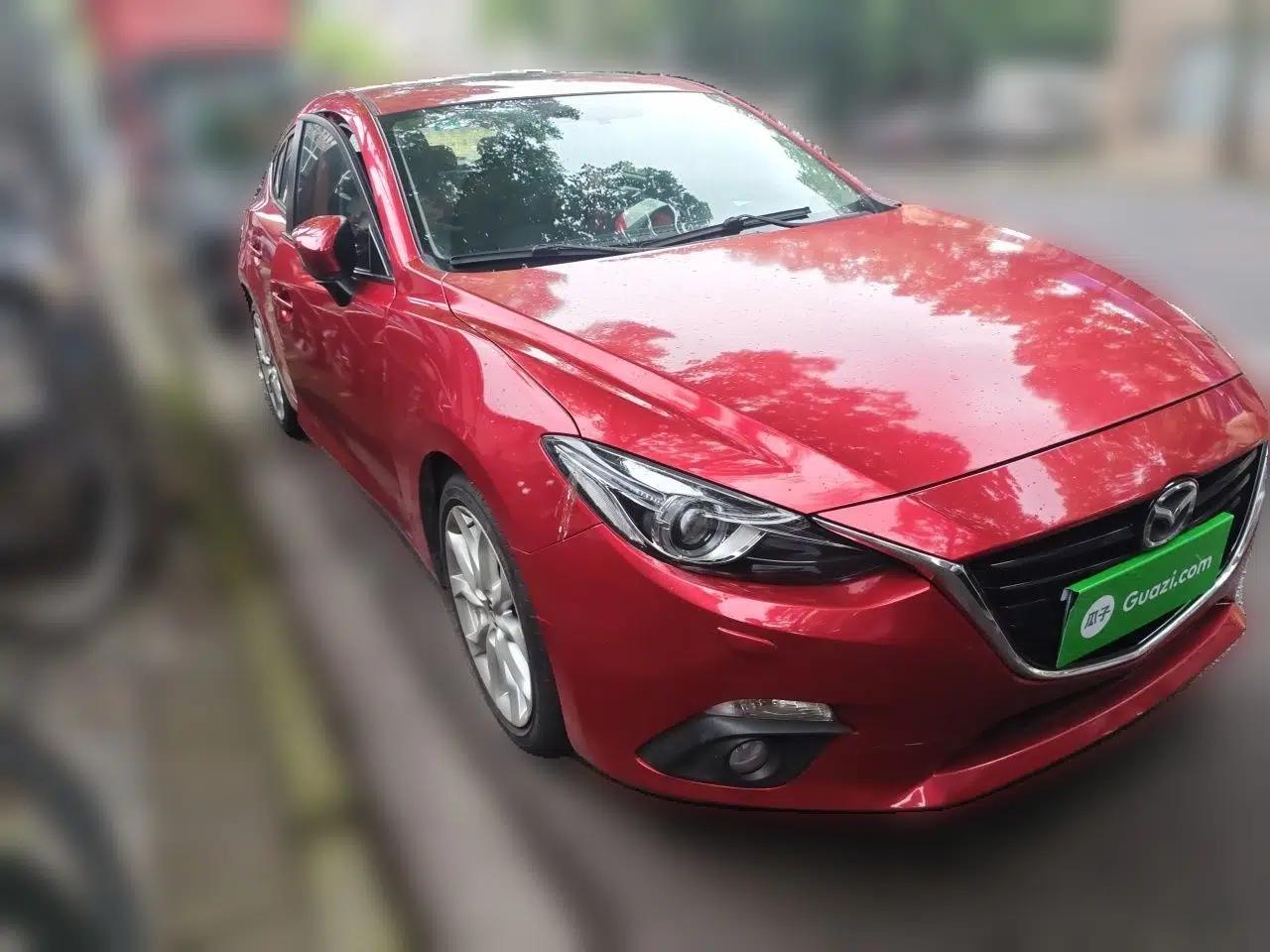 Mazda 3 Axela 2014 Hatchback 2.0L Automatic Flagship Model — миниатюра 3