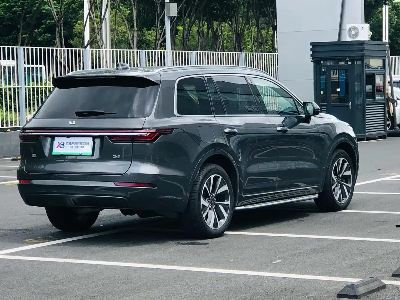 Li Auto ONE 2021 Extended Range 6-Seater — миниатюра 4
