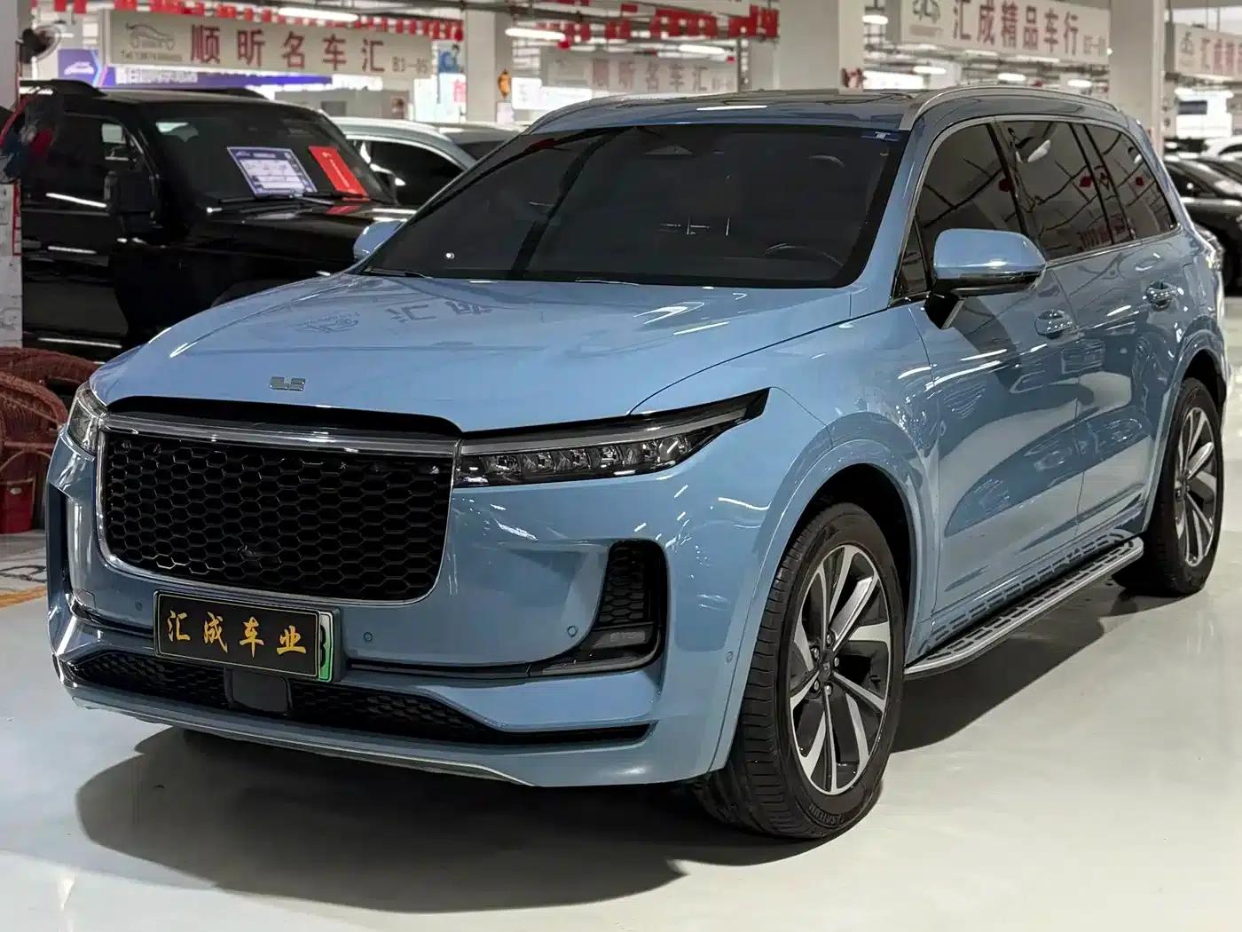 Li Auto ONE 2021 Extended Range 6-Seater — миниатюра 1