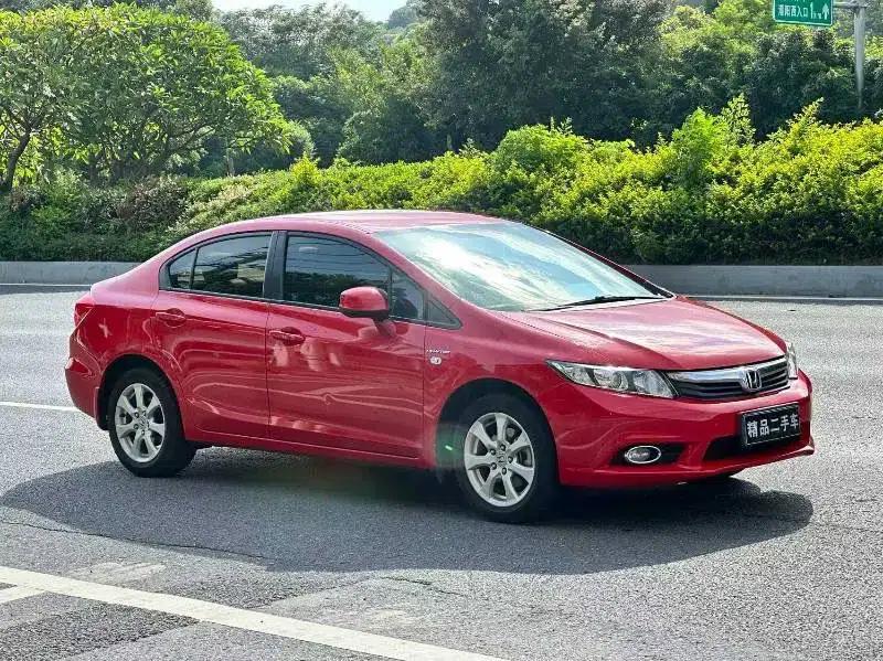 2012 Civic 1.8L Automatic Comfort Edition — миниатюра 3