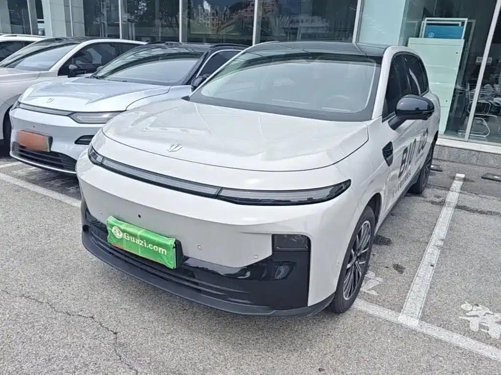 Leapmotor B10 2025 Model 510 Enjoy Edition — миниатюра 2