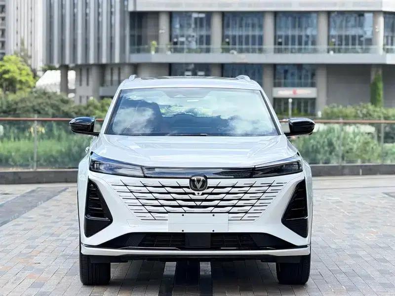 Changan CS75 PLUS 2026 Smart Champion Edition 1.5T New Blue Whale Intelligent Navigation Model — миниатюра 2