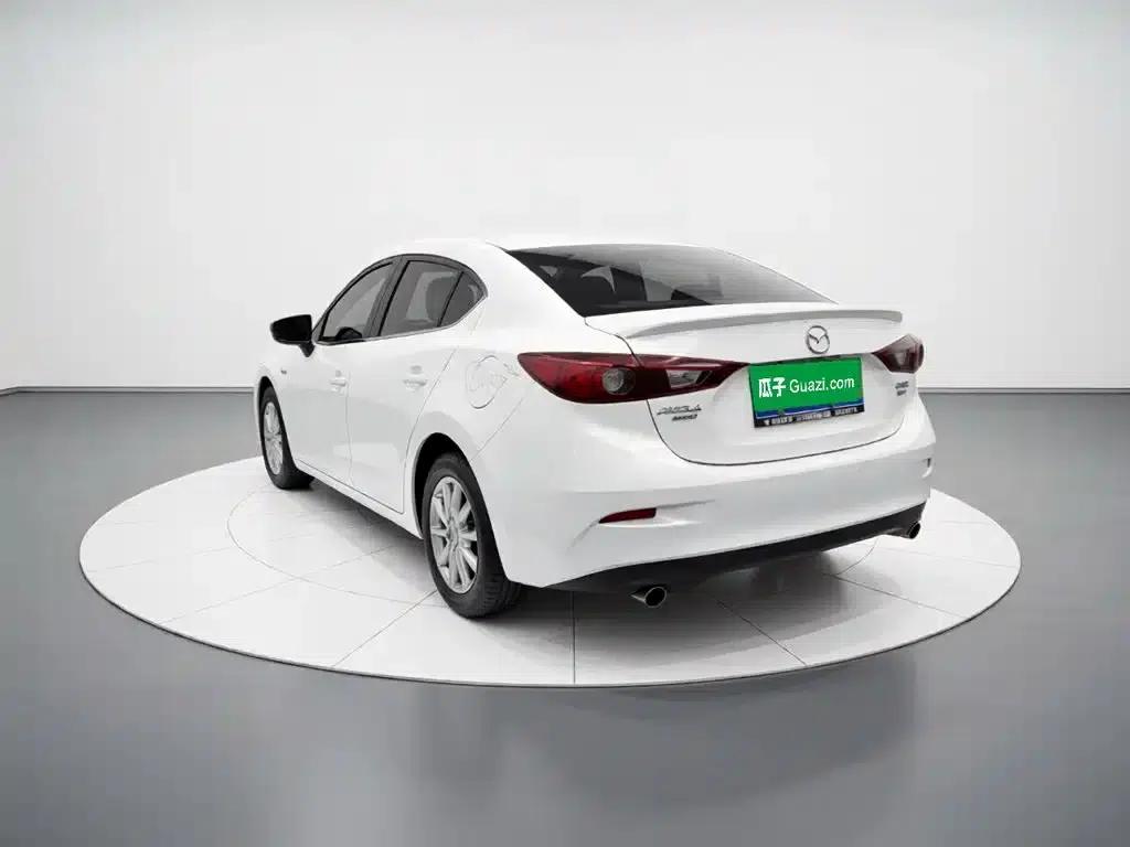 Mazda3 Axela 2016 Sedan 1.5L Manual Comfort — миниатюра 4