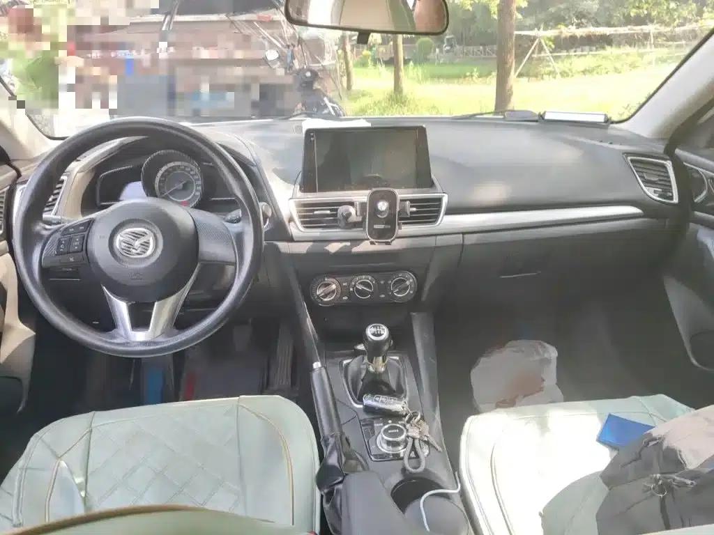 Mazda3 Axela 2016 Sedan 1.5L Manual Comfort — миниатюра 10