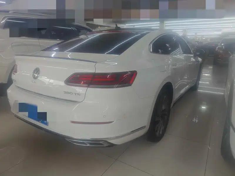 Volkswagen CC 2021 380TSI Striking Edition 30th Anniversary Edition — миниатюра 6