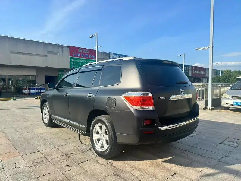 2012 Highlander 2.7L 2WD 5-seater Elite Edition — миниатюра 4