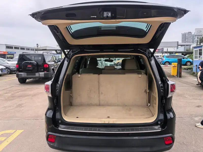 2017 Highlander 2.0T AWD Elite Edition 7-seater — миниатюра 24