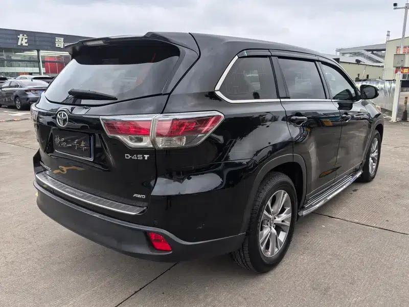 2017 Highlander 2.0T AWD Elite Edition 7-seater — миниатюра 7