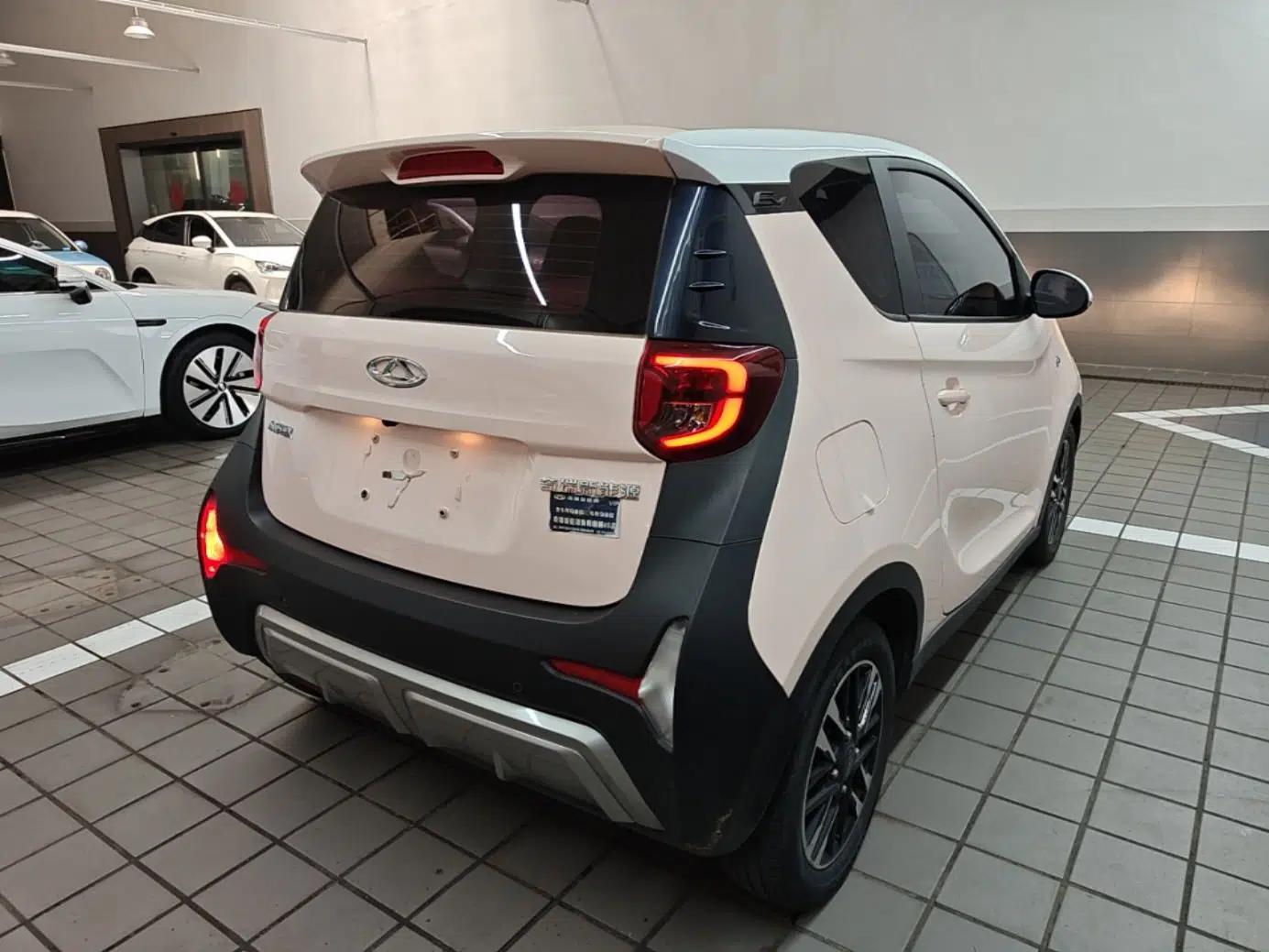 Chery QQ Little Ant 2022 Revised Version Sweet Pink Edition Half-Sugar Version Lithium Iron Phosphate 30.7 kWh 30 kW 301 km — миниатюра 6