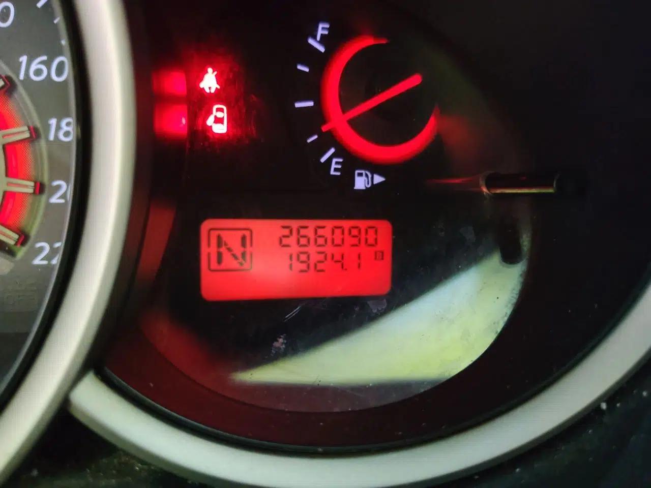 Nissan Sylphy 2012 Classic 1.6XE Automatic Comfort Edition — миниатюра 12