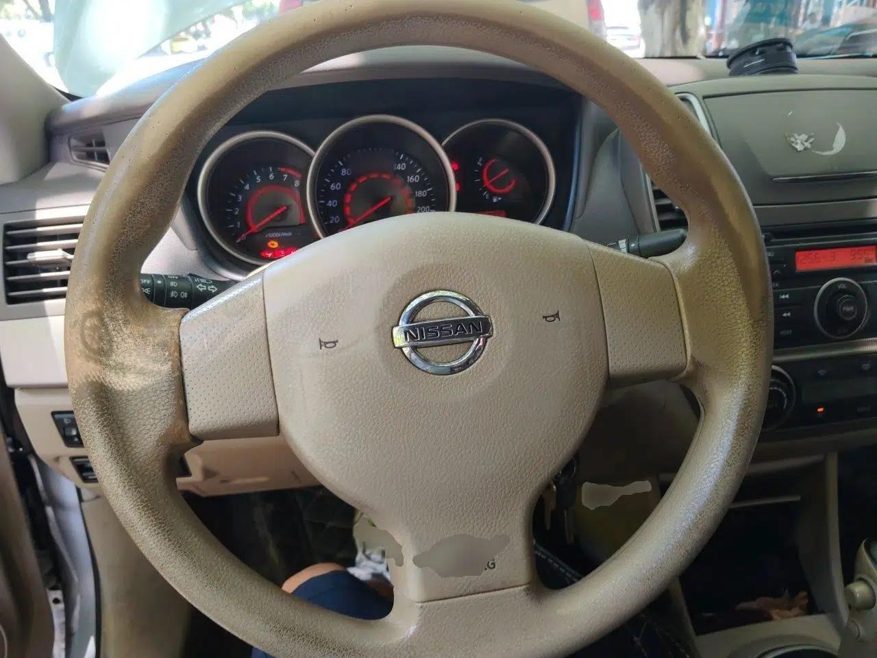Nissan Sylphy 2012 Classic 1.6XE Automatic Comfort Edition — миниатюра 10