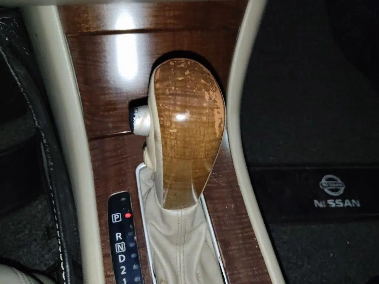 Nissan Sylphy 2009 1.6XL Automatic Luxury Sunroof Edition — миниатюра 14