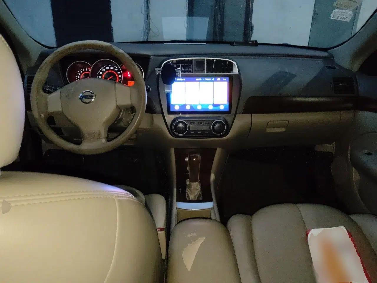Nissan Sylphy 2009 1.6XL Automatic Luxury Sunroof Edition — миниатюра 9