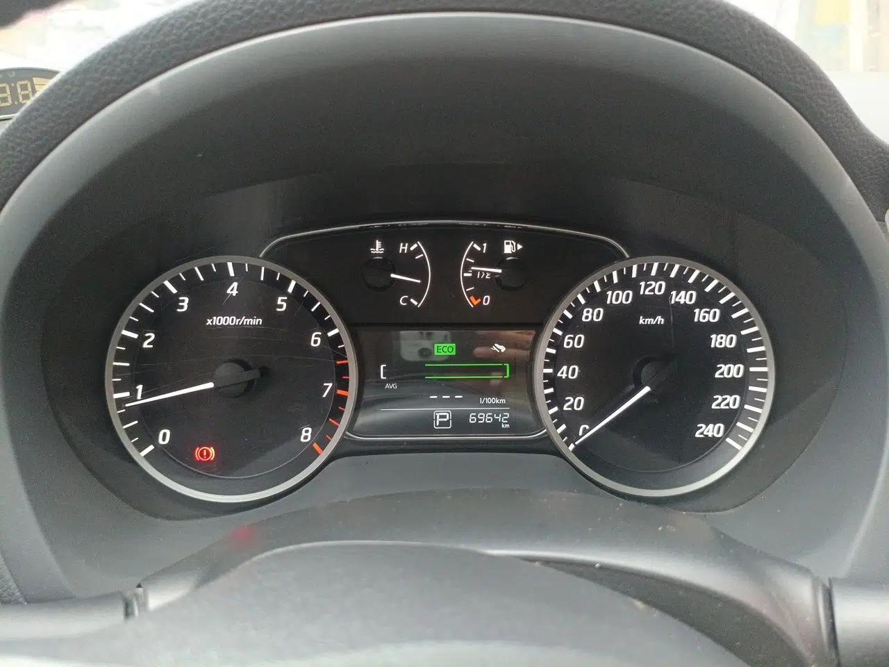 Nissan Sylphy 2019 1.6XV CVT Smart Connect Luxury Edition China VI Standard — миниатюра 11