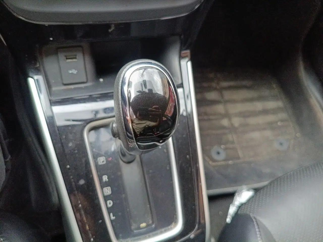 Nissan Sylphy 2019 1.6XV CVT Smart Connect Luxury Edition China VI Standard — миниатюра 14