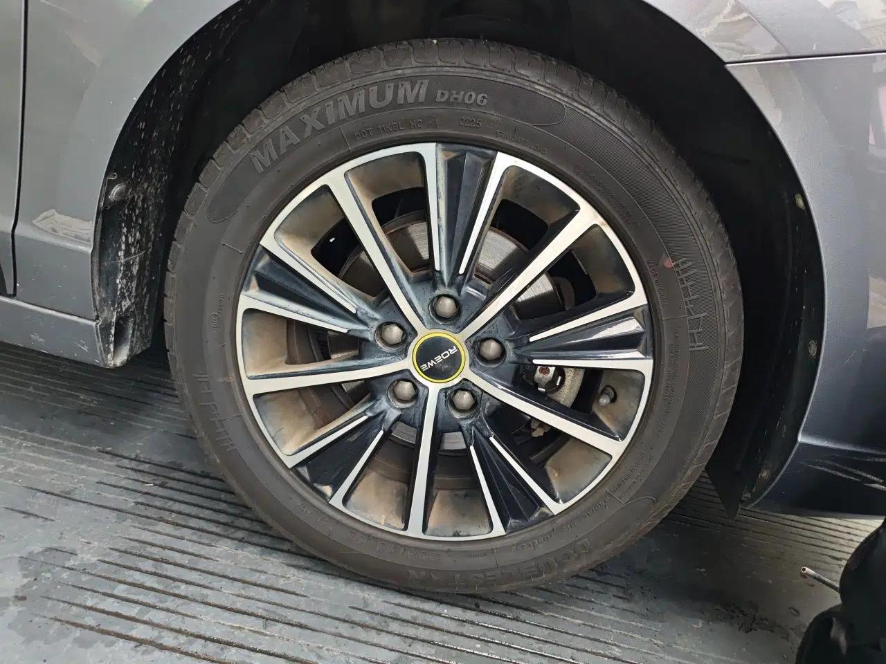 Roewe i5 2021 1.5L CVT Starry Edition — миниатюра 8