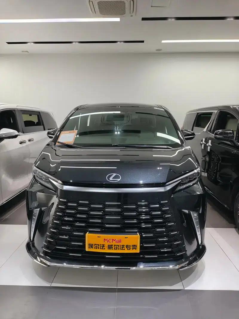 Lexus LM 500h DIRECT4 6-seat Premium Edition (2023 model) — миниатюра 8