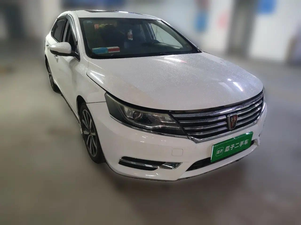 Roewe i6 2018 20T Automatic Internet Smart Edition — миниатюра 3