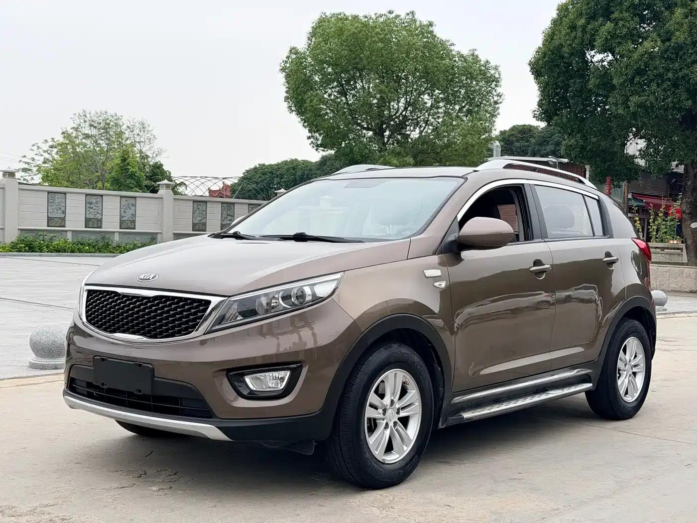 2015 Kia Sportage 2.0L Manual 2WD GL — миниатюра 1