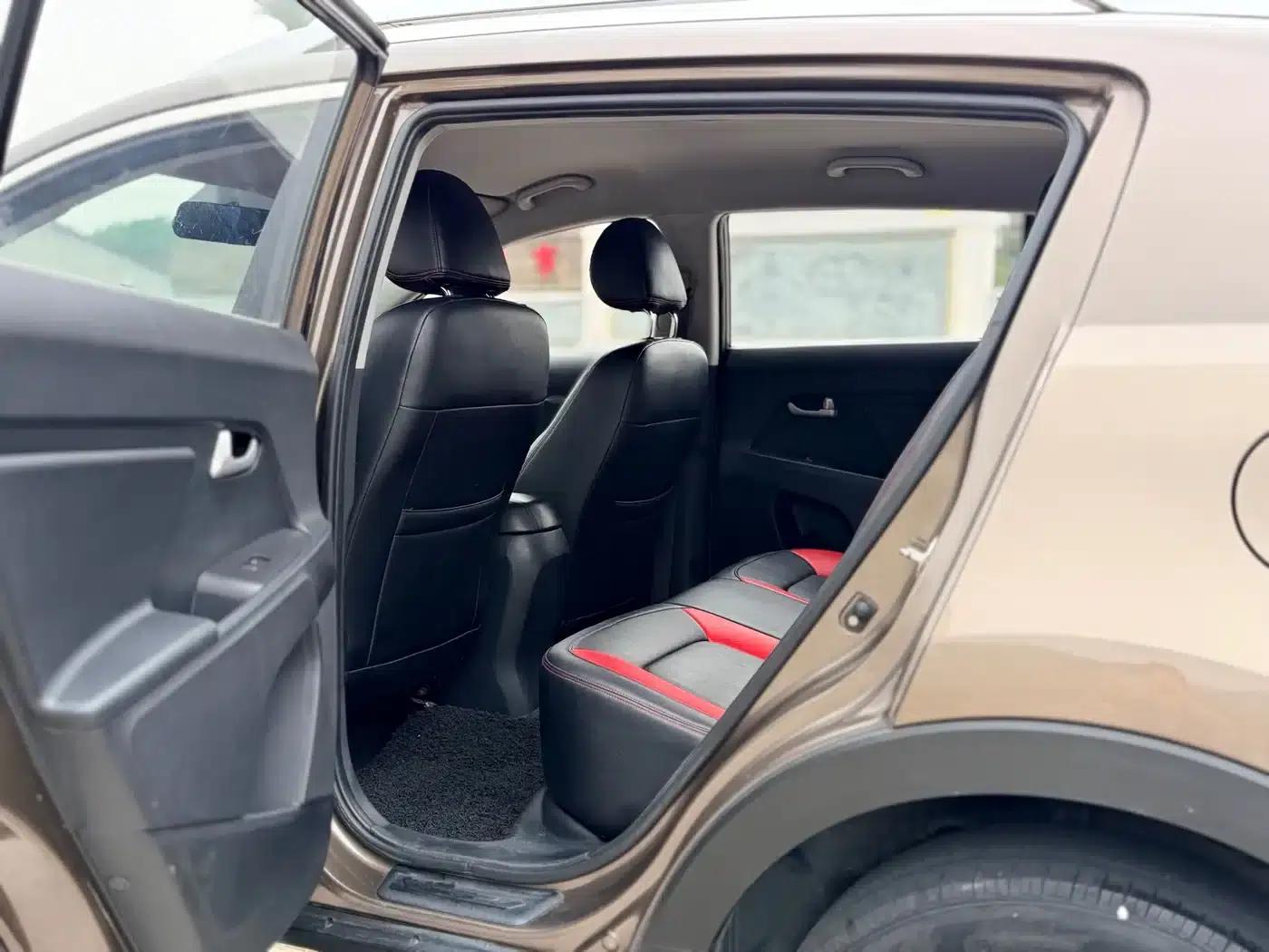 2015 Kia Sportage 2.0L Manual 2WD GL — миниатюра 17