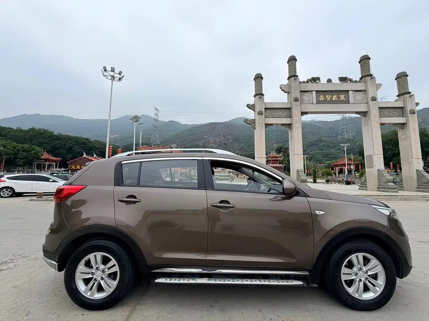 2015 Kia Sportage 2.0L Manual 2WD GL — миниатюра 7