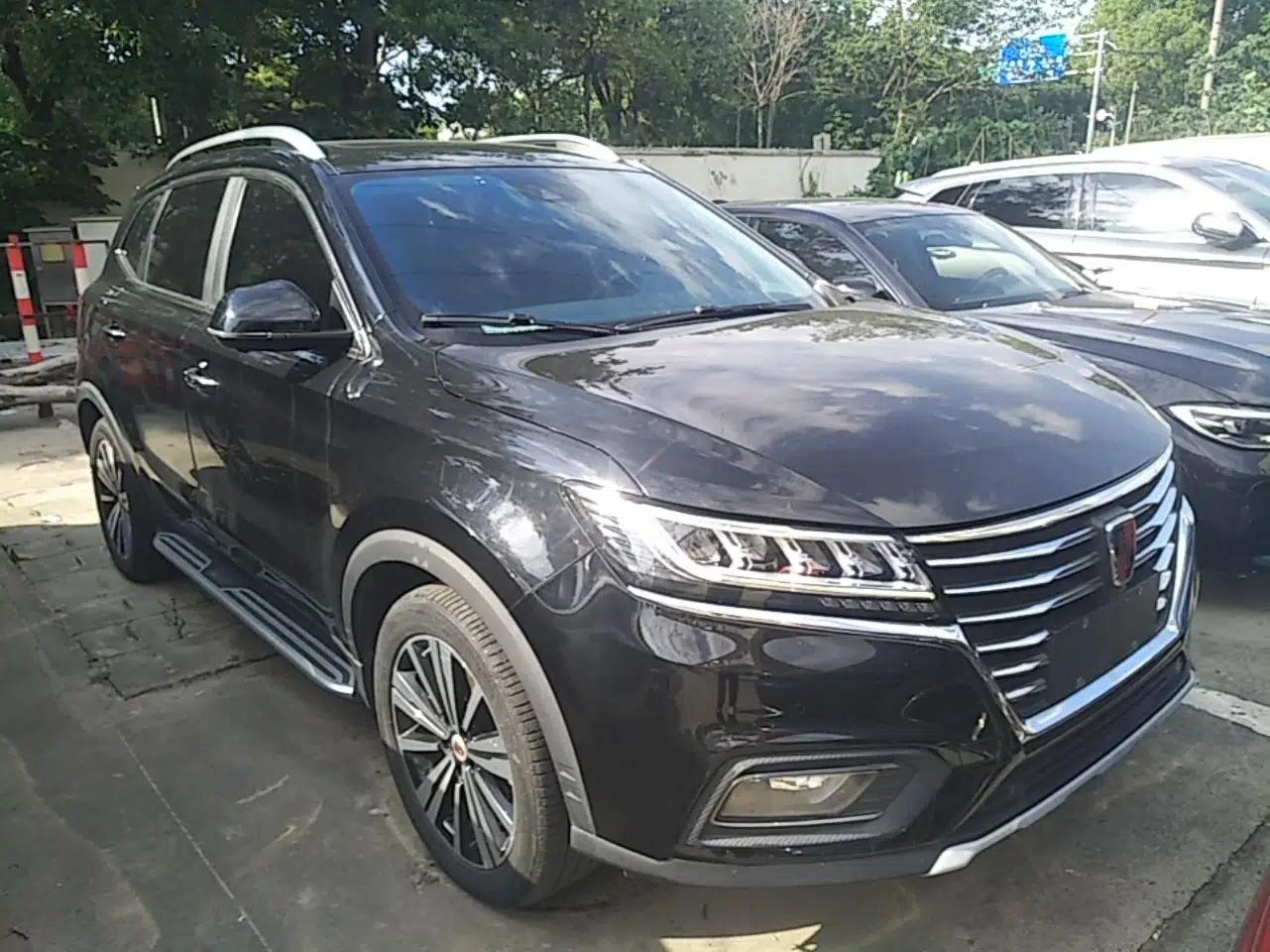 Roewe RX5 New Energy 2017 eRX5 50T Hybrid Connected Prestige Flagship Edition — миниатюра 3