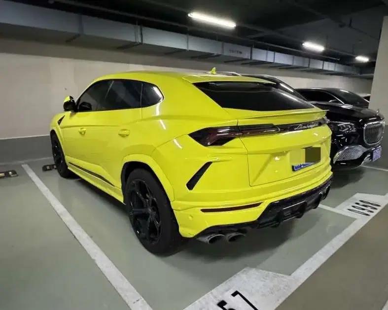 2018 Urus 4.0T V8 — миниатюра 3