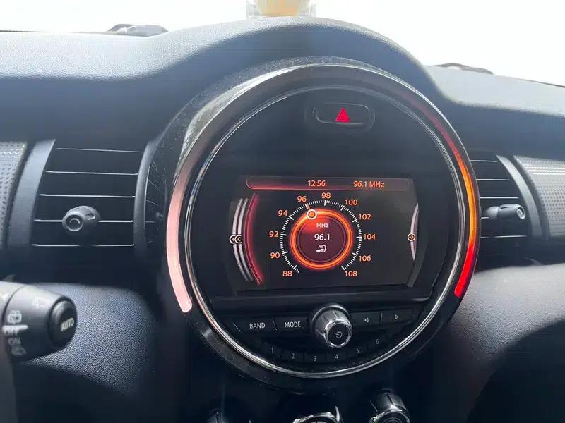 2015 MINI 1.5T COOPER Fun 5-Door — миниатюра 9