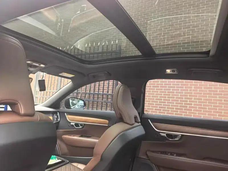 2021 Volvo S90 B5 Smart Luxury Edition — миниатюра 9
