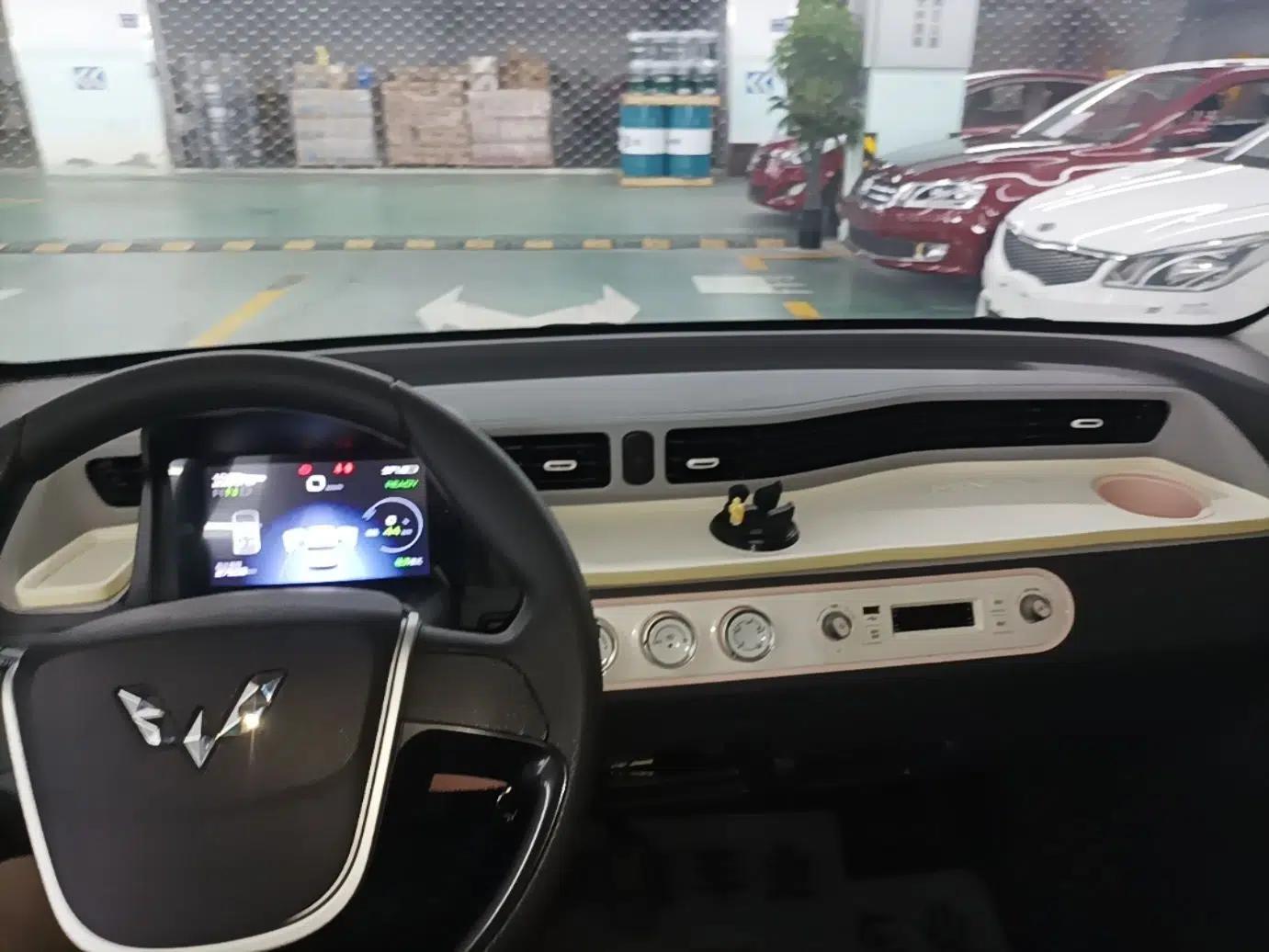 Wuling Hongguang MINIEV 2021 Macaron Sandwich Model 120 km Lithium NMC — миниатюра 23